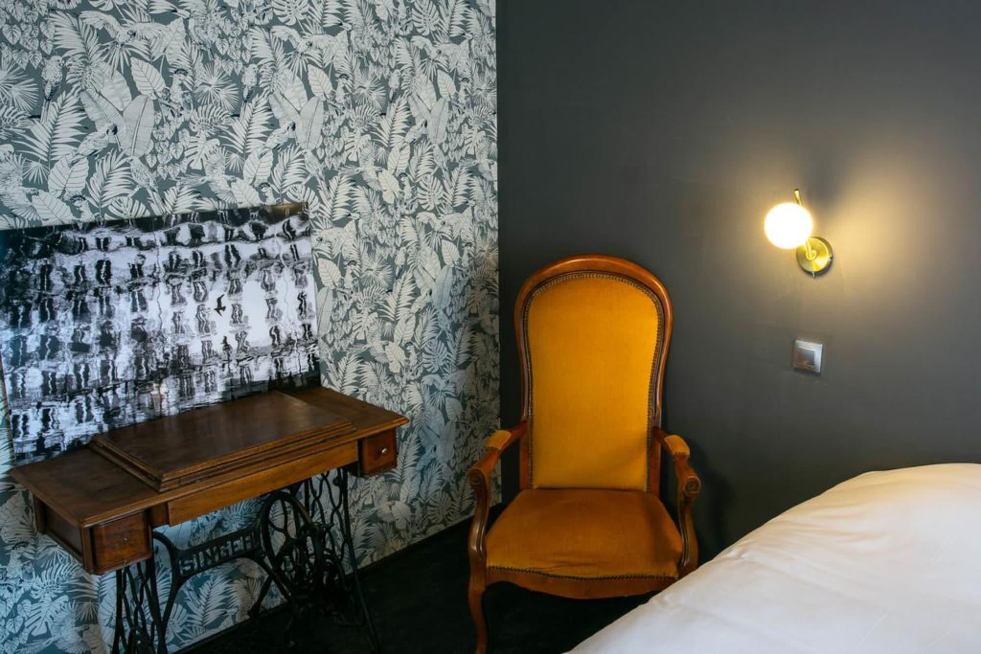 The Originals Boutique, Hotel D'Angleterre, Le Havre, Centre, Plage Екстер'єр фото